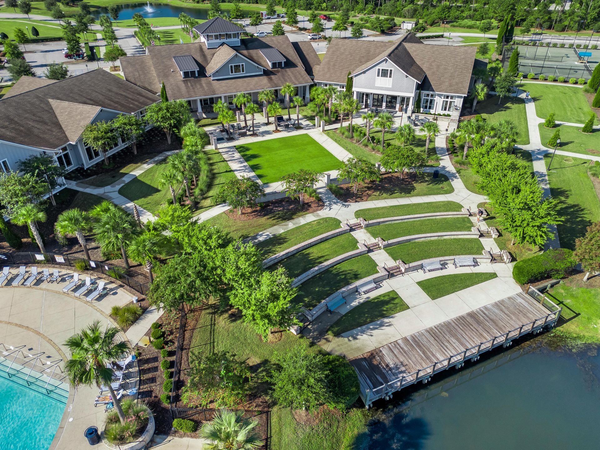 409 Four Seasons Boulevard Photo 46