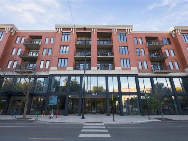 3232 N Halsted Street , Unit D406, Chicago, IL 60657