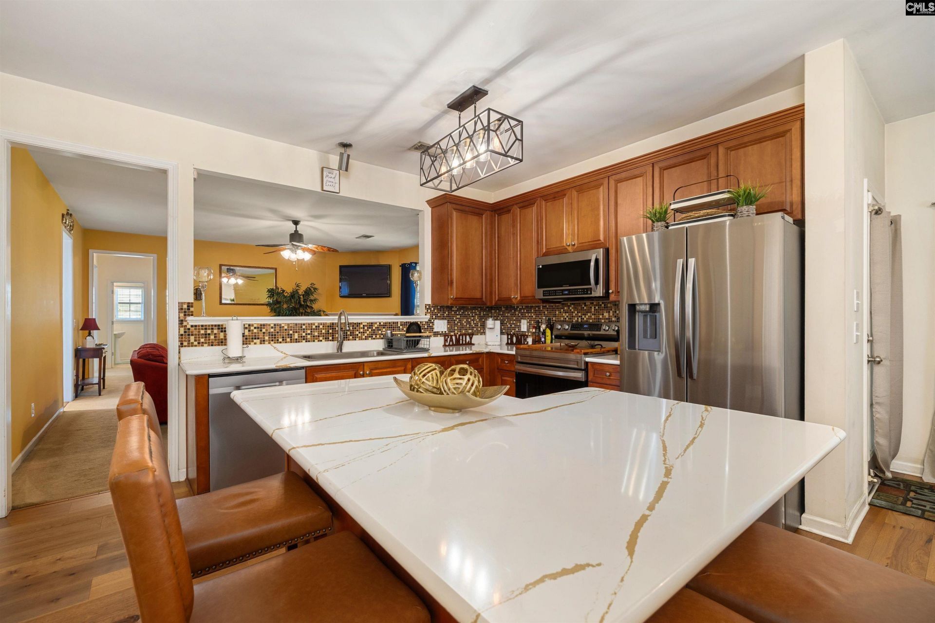 700 Batty Way  Photo 10