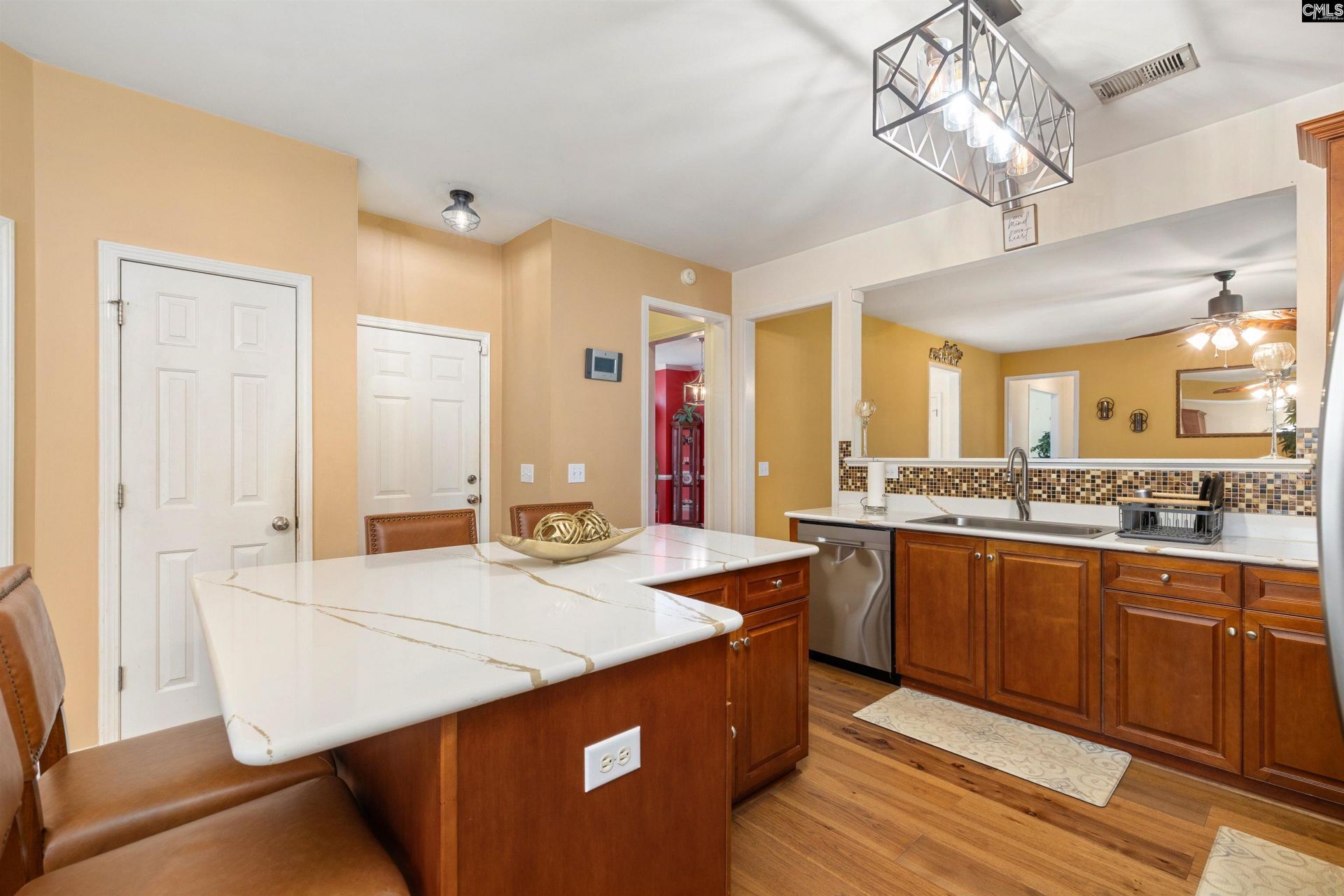 700 Batty Way  Photo 11
