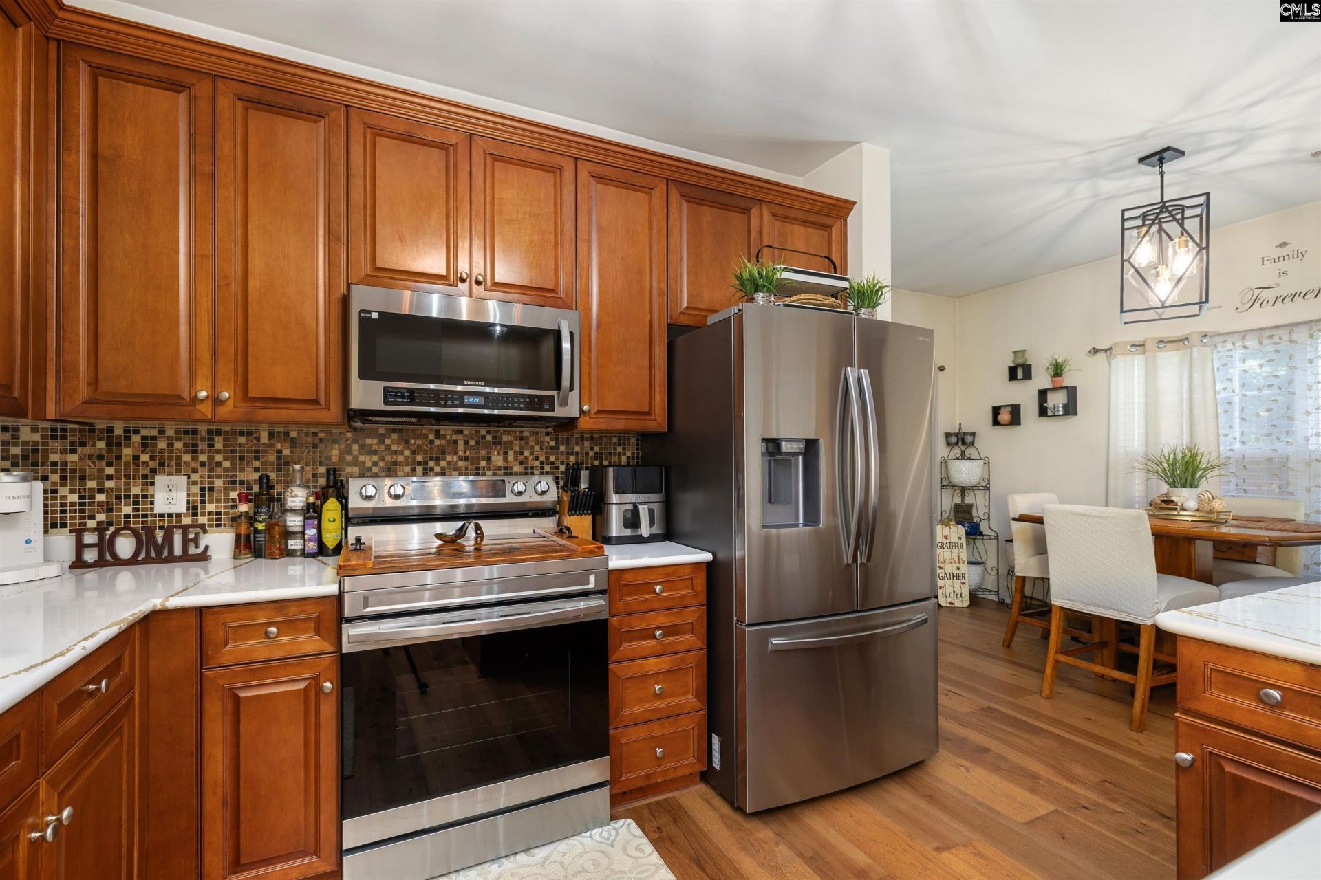 700 Batty Way  Photo 12