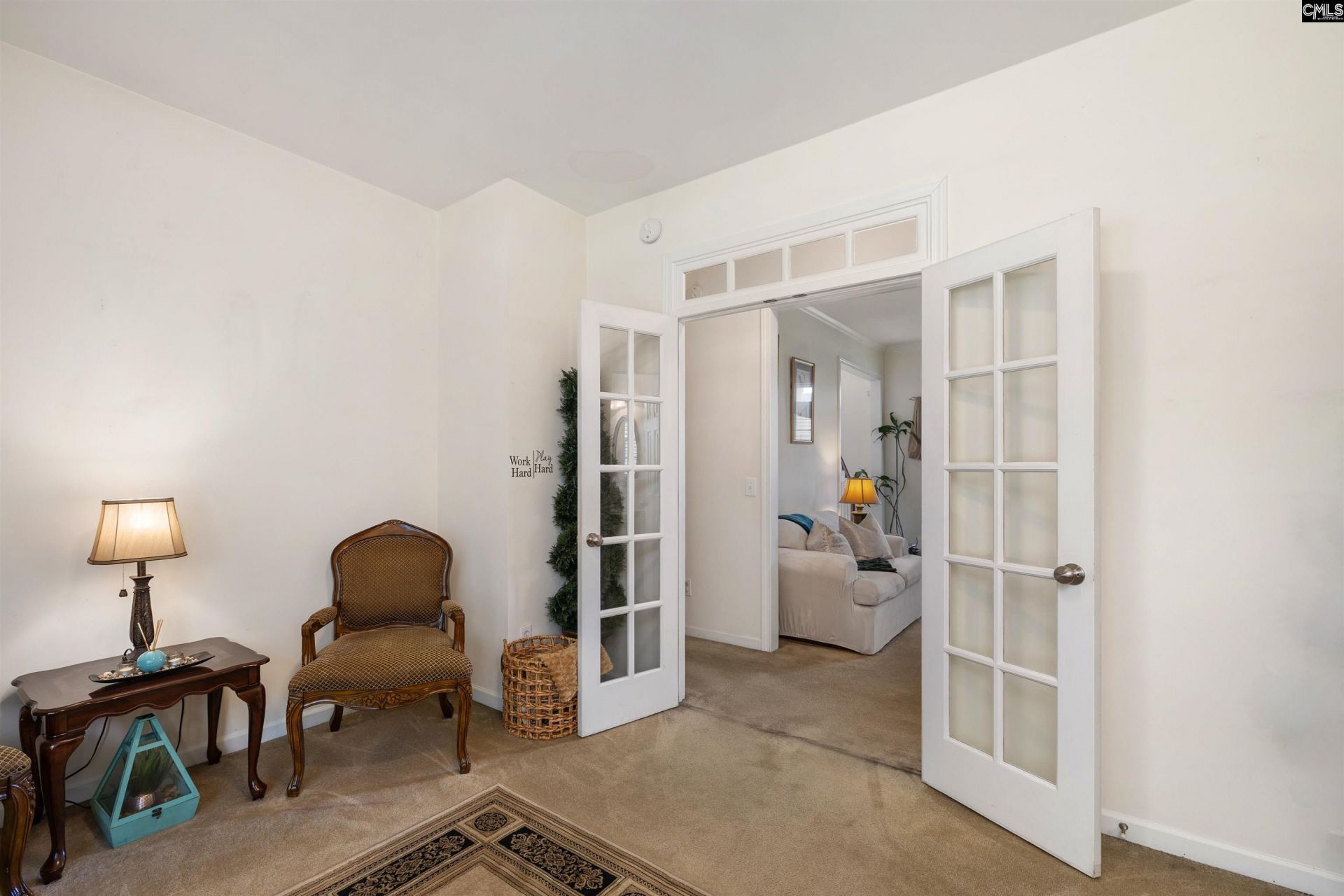 700 Batty Way  Photo 5