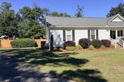 127 Savannah Lane photo 4
