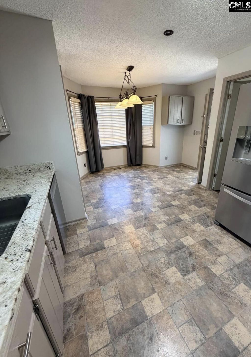 127 Savannah Lane Photo 8