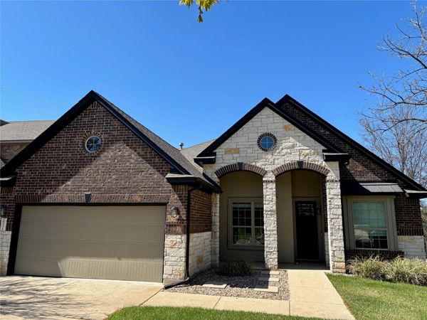 223 Bellagio DR, Lakeway, TX 78734