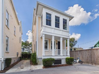 56 Dereef Court, Charleston, SC 29403