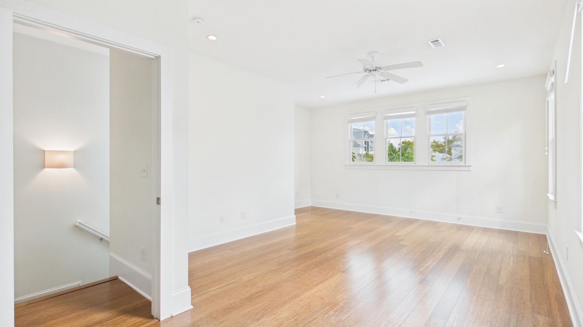 56 Dereef Court Photo 15