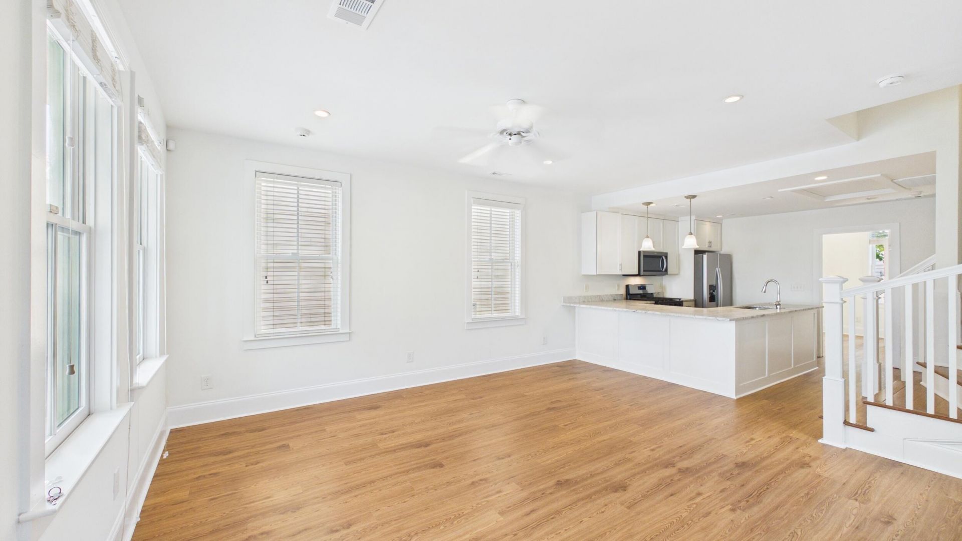 56 Dereef Court Photo 6