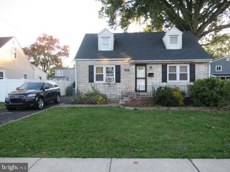 281 Barnsley Avenue, Morrisville, PA 19067 Main Photo