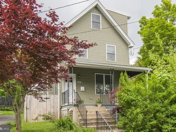 217 SIMPSON ROAD , ARDMORE, PA 19003