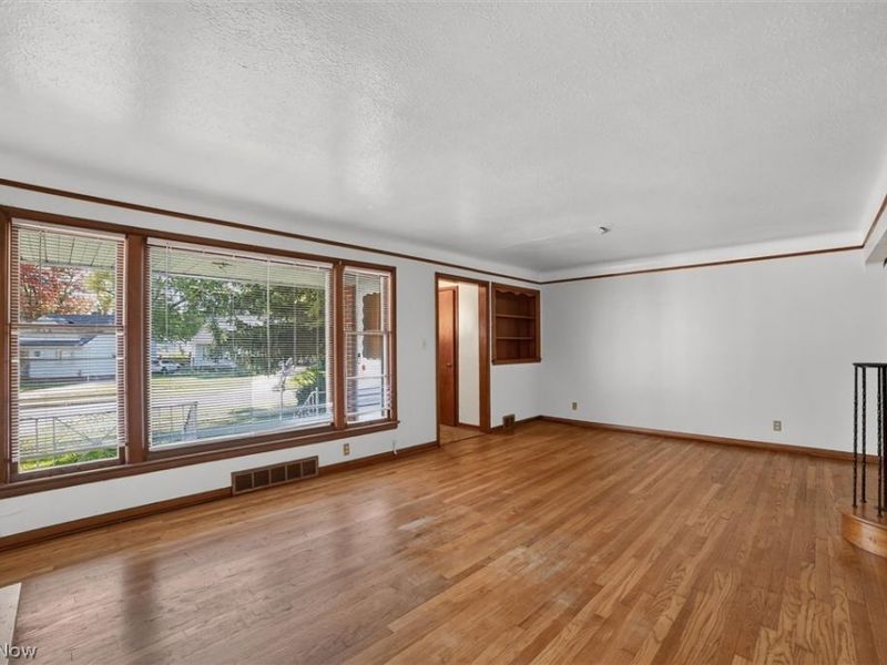 4109 Bluestone Road, Cleveland Heights, OH 44121 Photo 3