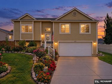 10707 S 27 Avenue, Bellevue, NE 68123