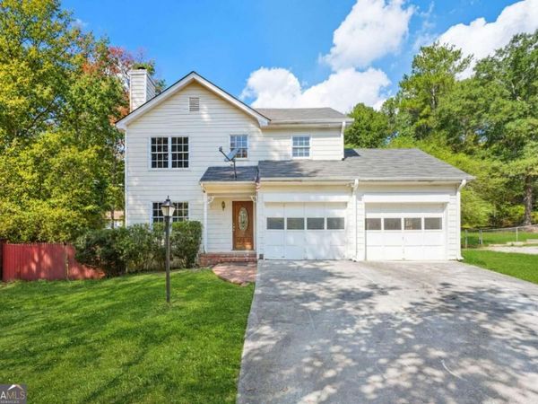 1215 Masters Lane, Snellville, GA 30078
