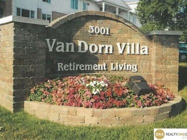 3001 S 51St Street Court, Unit 206, Lincoln, NE 68506