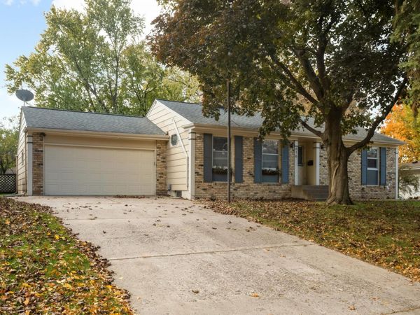 616 Rice Creek Terrace NE, Fridley, MN 55432