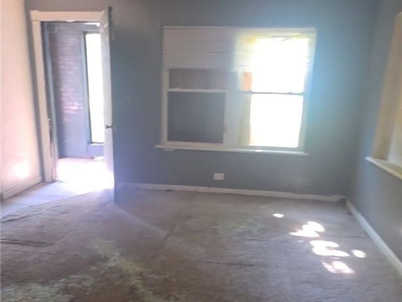 899 Flanders Avenue, Akron, OH 44314 Photo 5