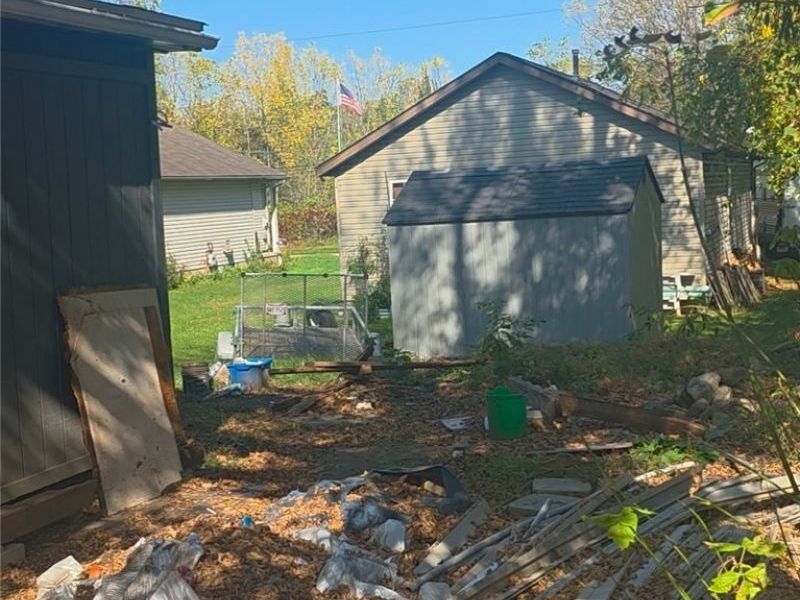 899 Flanders Avenue, Akron, OH 44314 Photo 9