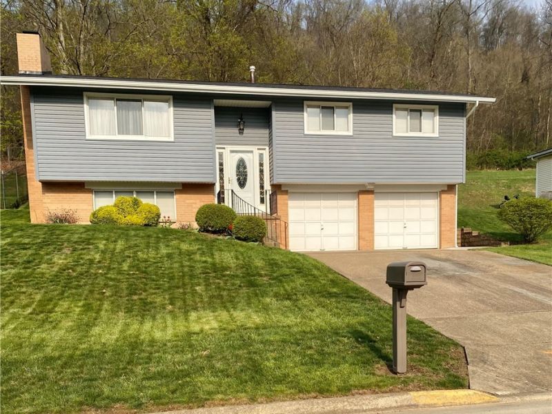 600 W Fernwood Drive, Toronto, OH 43964 Photo 2