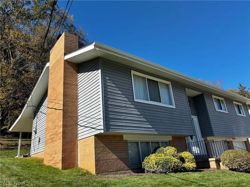 600 W Fernwood Drive, Toronto, OH 43964 Photo 3