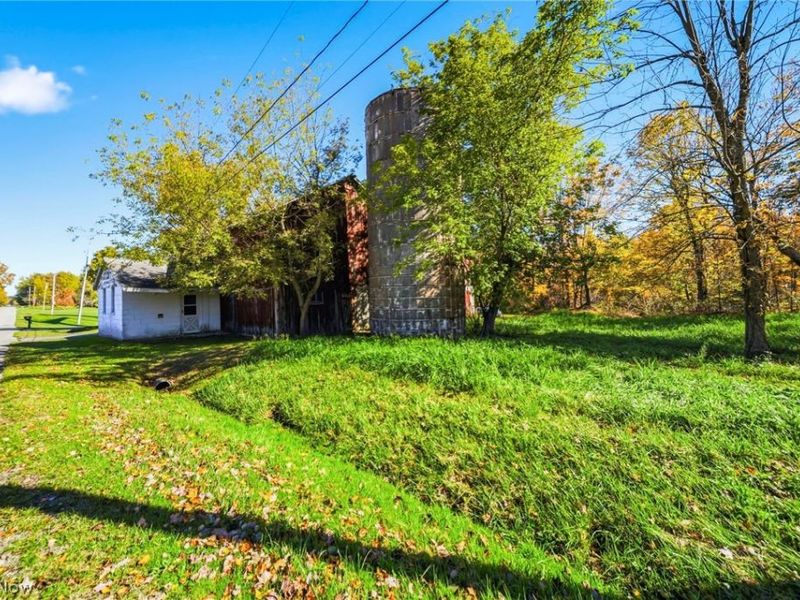 1076 Garrett Road, Jefferson, OH 44047 Photo 11
