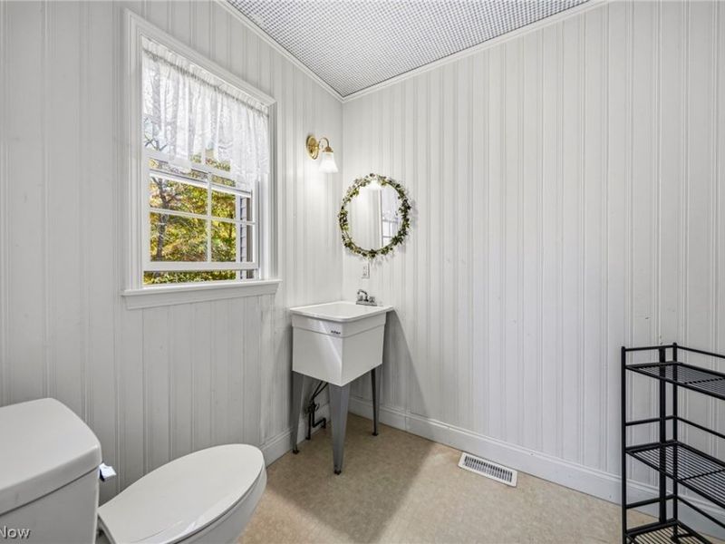 1076 Garrett Road, Jefferson, OH 44047 Photo 20