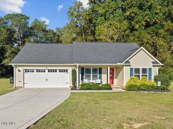 157 Goose Creek Circle , Dunn, NC 28334