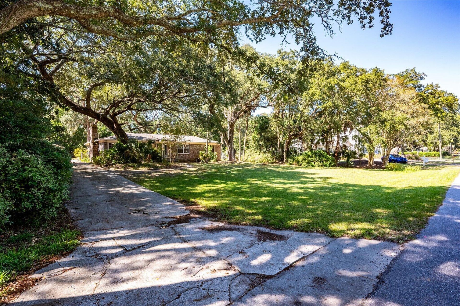 15 26th Avenue Photo 1