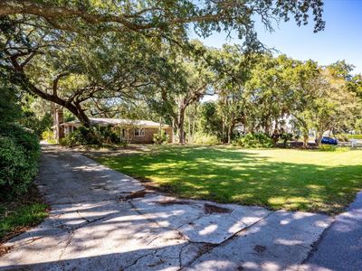 15 26th Avenue, Isle of Palms, SC 29451