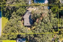15 26th Avenue photo 4