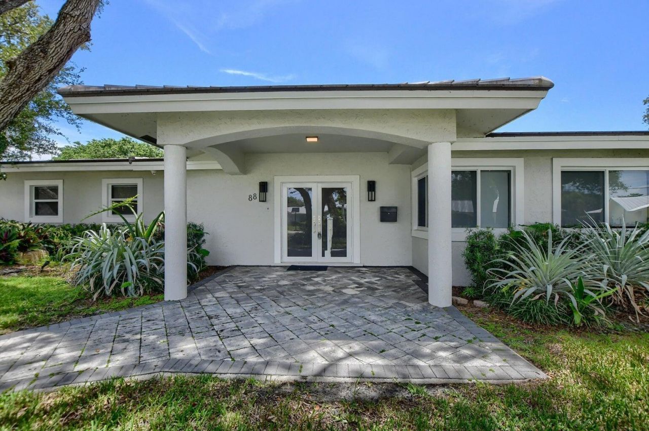 88 SW 10th Drive, Boca Raton, FL 33487 Photo