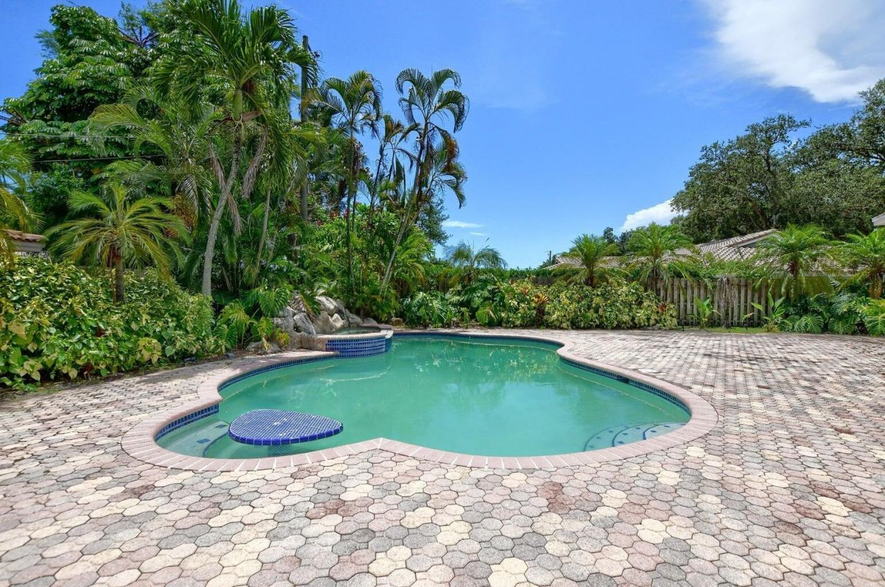88 SW 10th Drive, Boca Raton, FL 33487 Photo