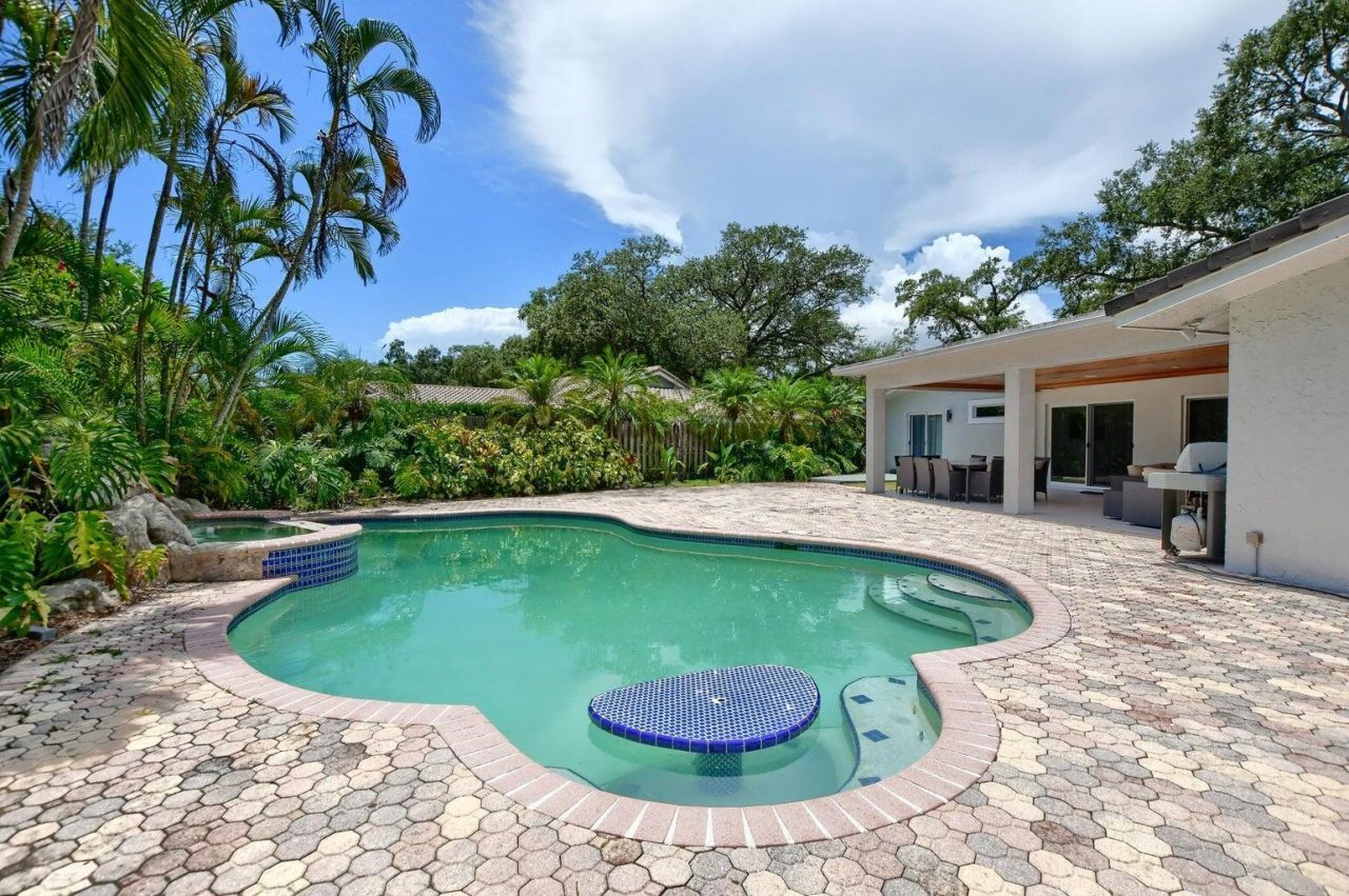 88 SW 10th Drive, Boca Raton, FL 33487 Photo