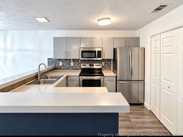 1014 Wood Creek Dr , Unit 3, Fayetteville, NC 28314