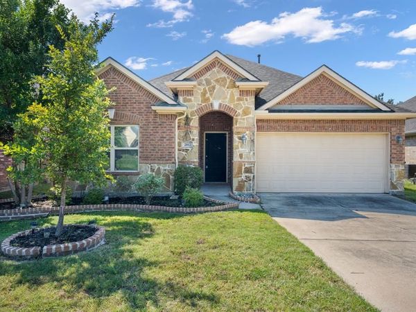2012 Michelle Creek Drive, Little Elm, TX 75068