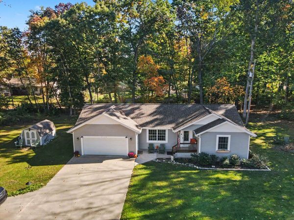 6522 Lake Road, Twin Lake, MI 49457