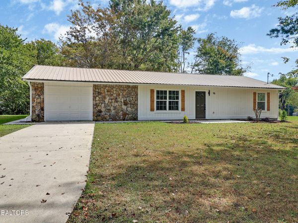 95 Fairview Loop, Crossville, TN 38571