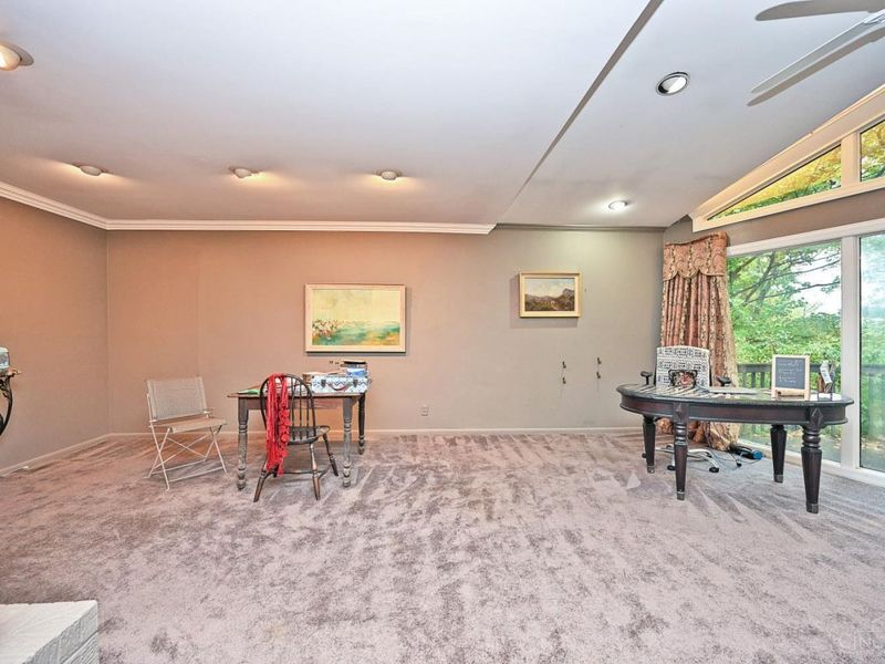 10611 Grimsby Lane, Evendale, OH 45241 Photo 13
