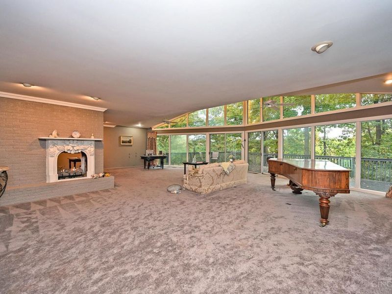 10611 Grimsby Lane, Evendale, OH 45241 Photo 6