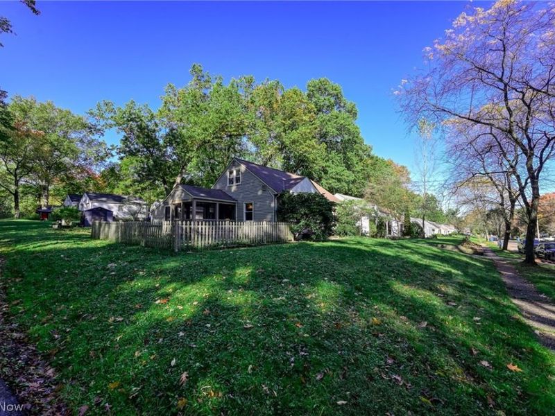 600 Woodside Drive, Kent, OH 44240 Photo 12