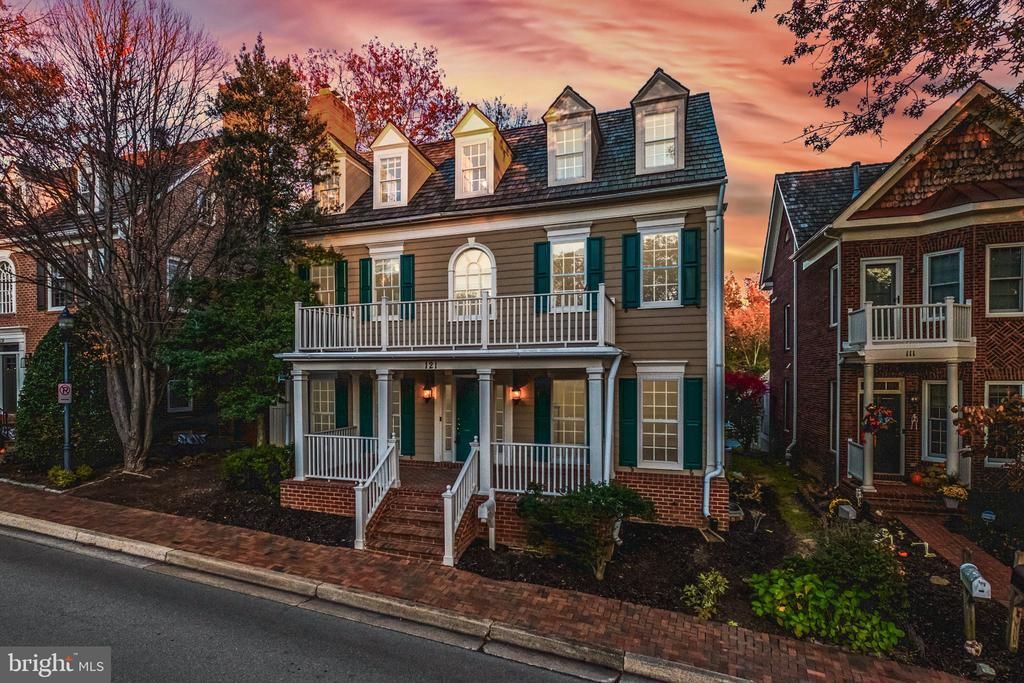 121 SELBY STREET , GAITHERSBURG, MD 20878