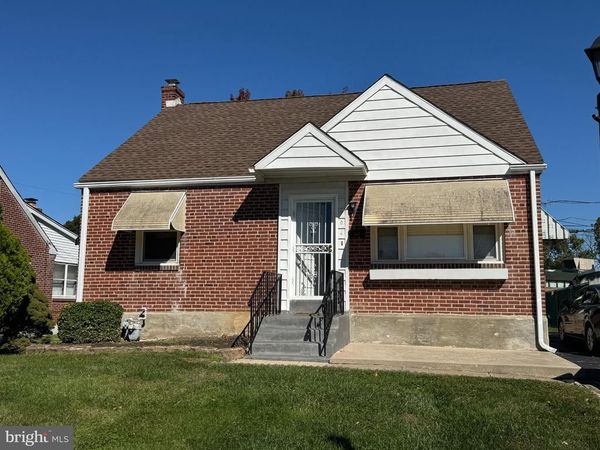 906 EDGEWOOD AVENUE, FOLSOM, PA 19033