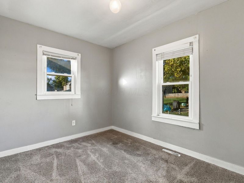 33 W Postal Avenue, Newark, OH 43055 Photo 17