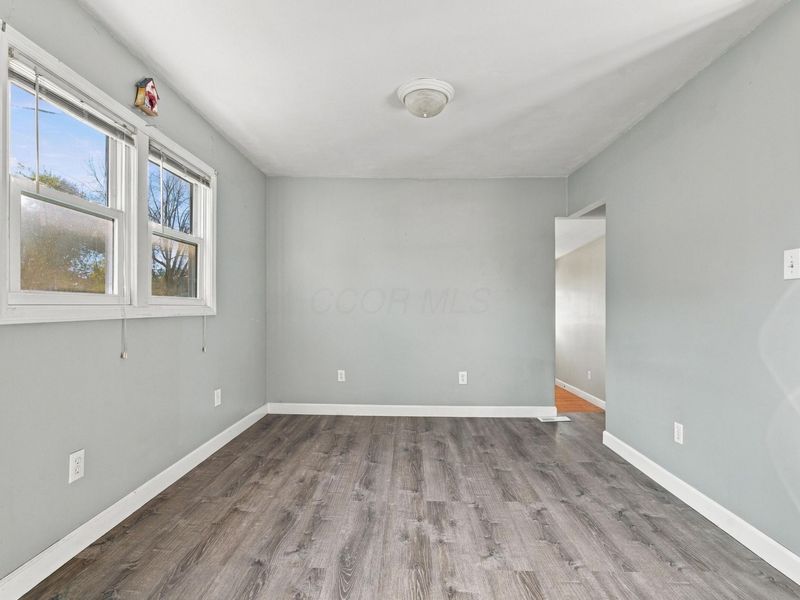 33 W Postal Avenue, Newark, OH 43055 Photo 7