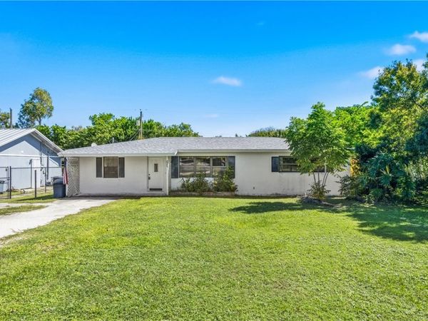 826 10th Avenue, Vero Beach, FL 32960