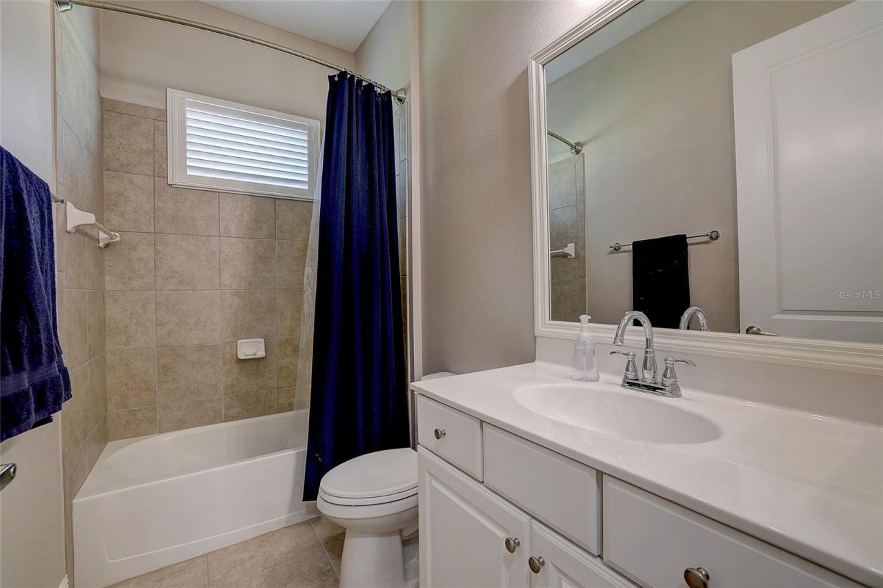 3718 Woodcliff Lake Terrace , Sarasota, FL 34243 Photo