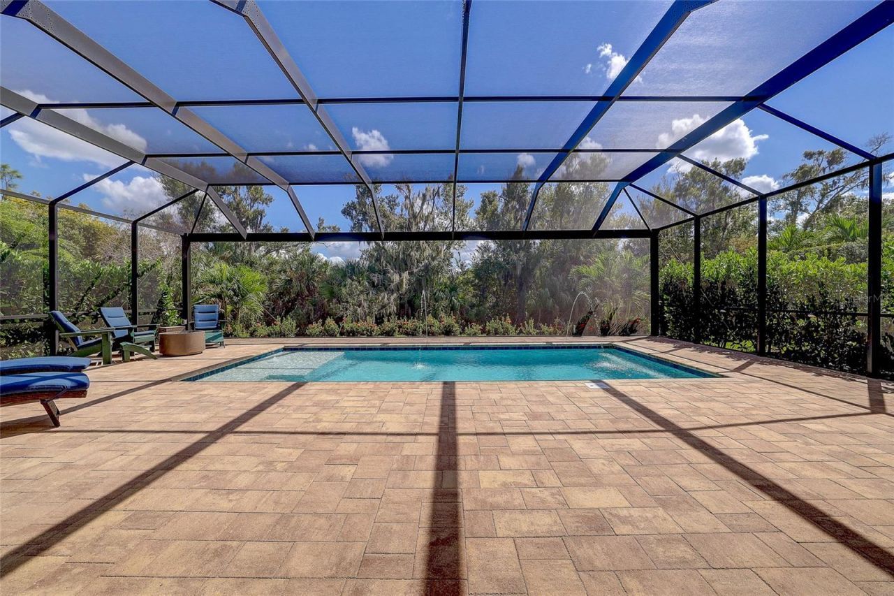 3718 Woodcliff Lake Terrace , Sarasota, FL 34243 Photo