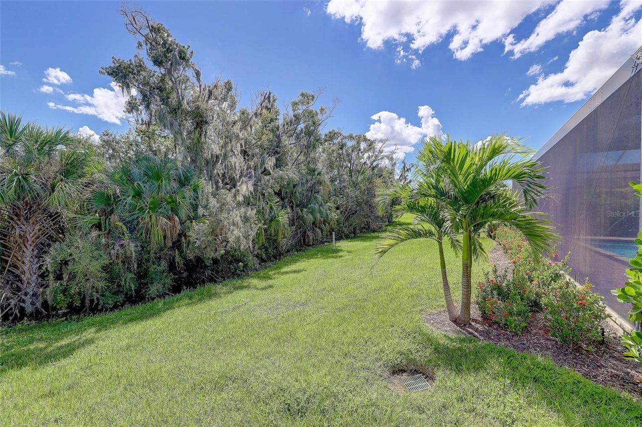 3718 Woodcliff Lake Terrace , Sarasota, FL 34243 Photo
