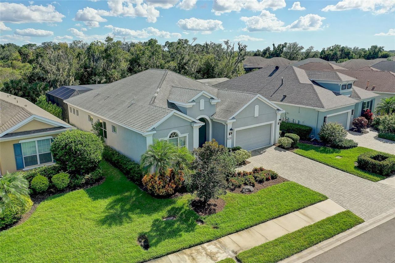 3718 Woodcliff Lake Terrace , Sarasota, FL 34243 Photo