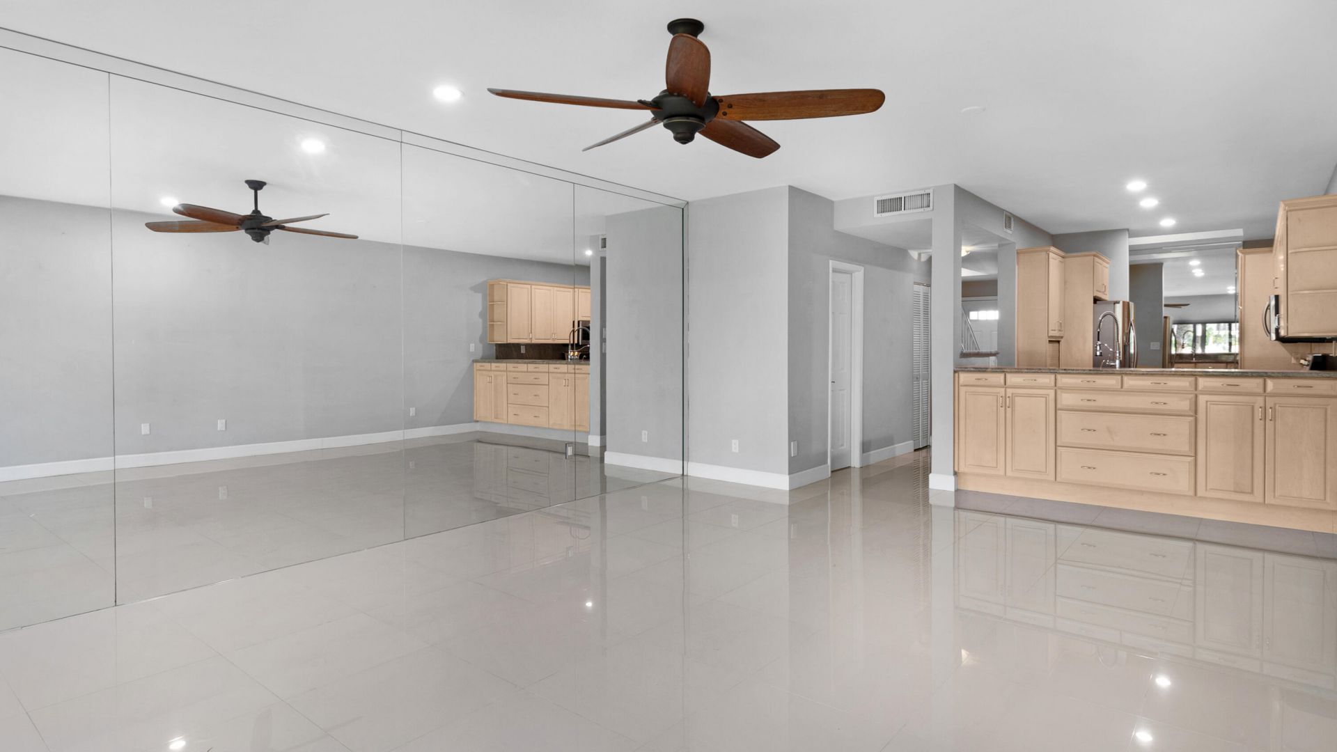 1301 N Riverside Drive, Unit 7, Pompano Beach, FL 33062 Photo