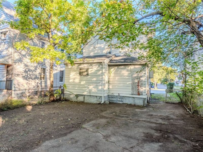 11314 Orville Avenue , Cleveland, OH 44106 Photo 6